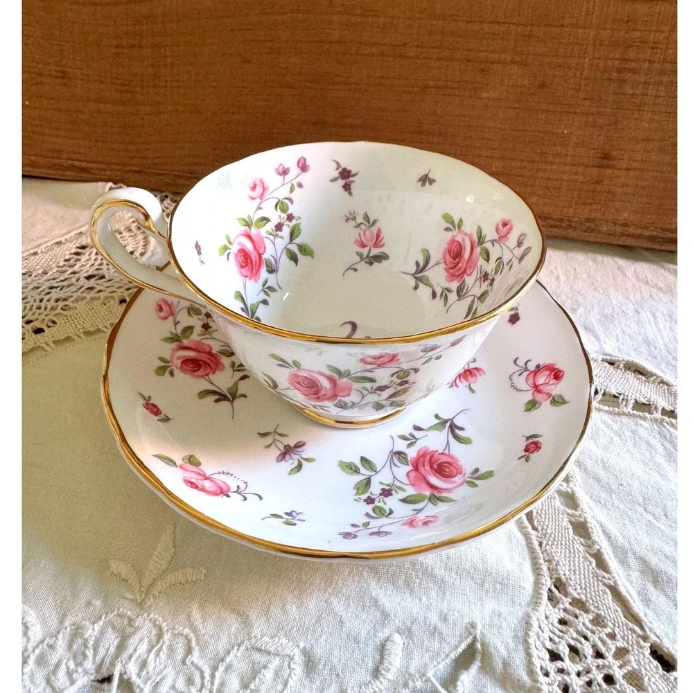 Royal Chelsea English Bone China Teacup Saucer Set Pink Rose Gold Trim 4377 A